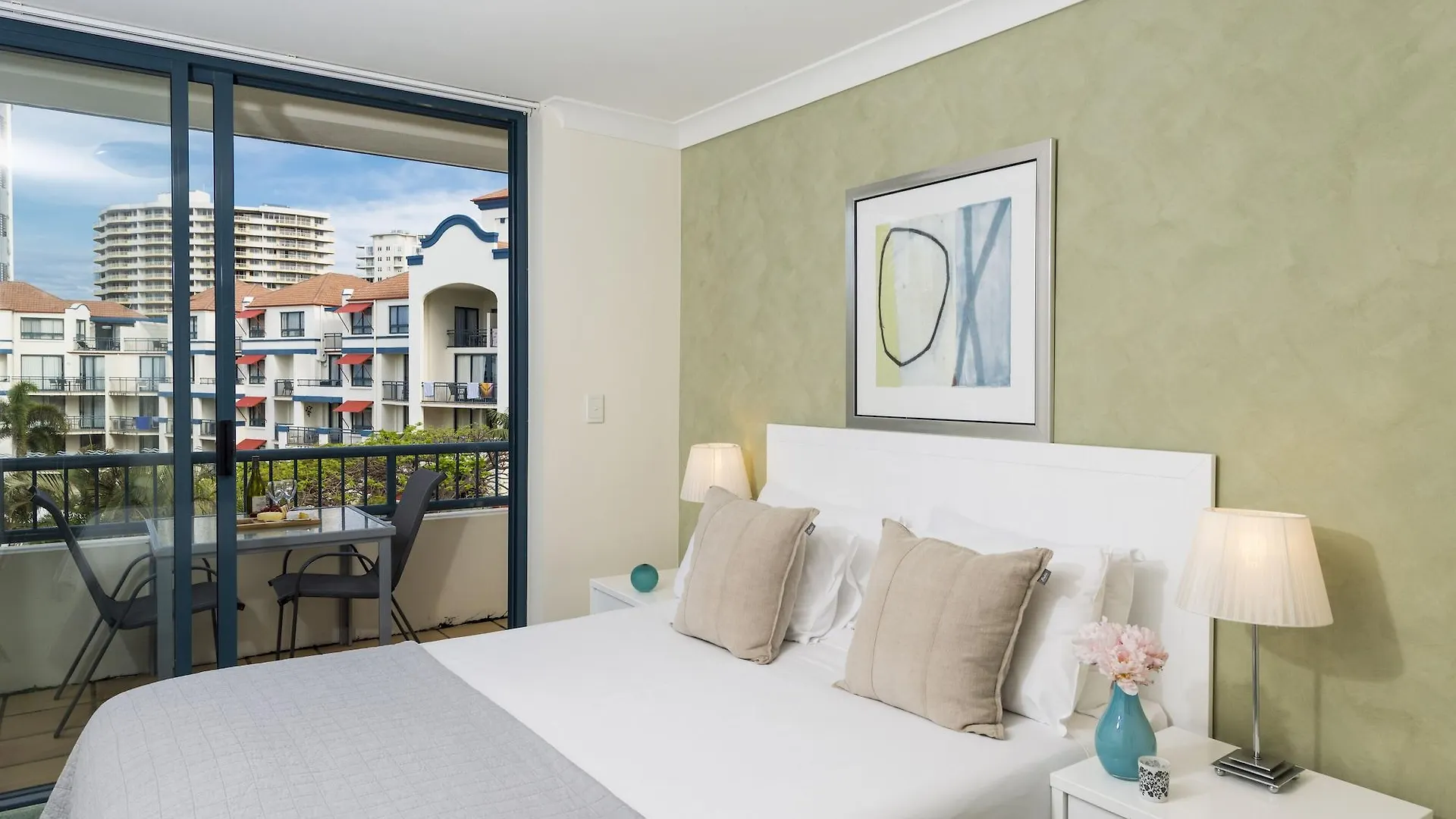 Oaks Gold Coast Calypso Plaza Suites Australien