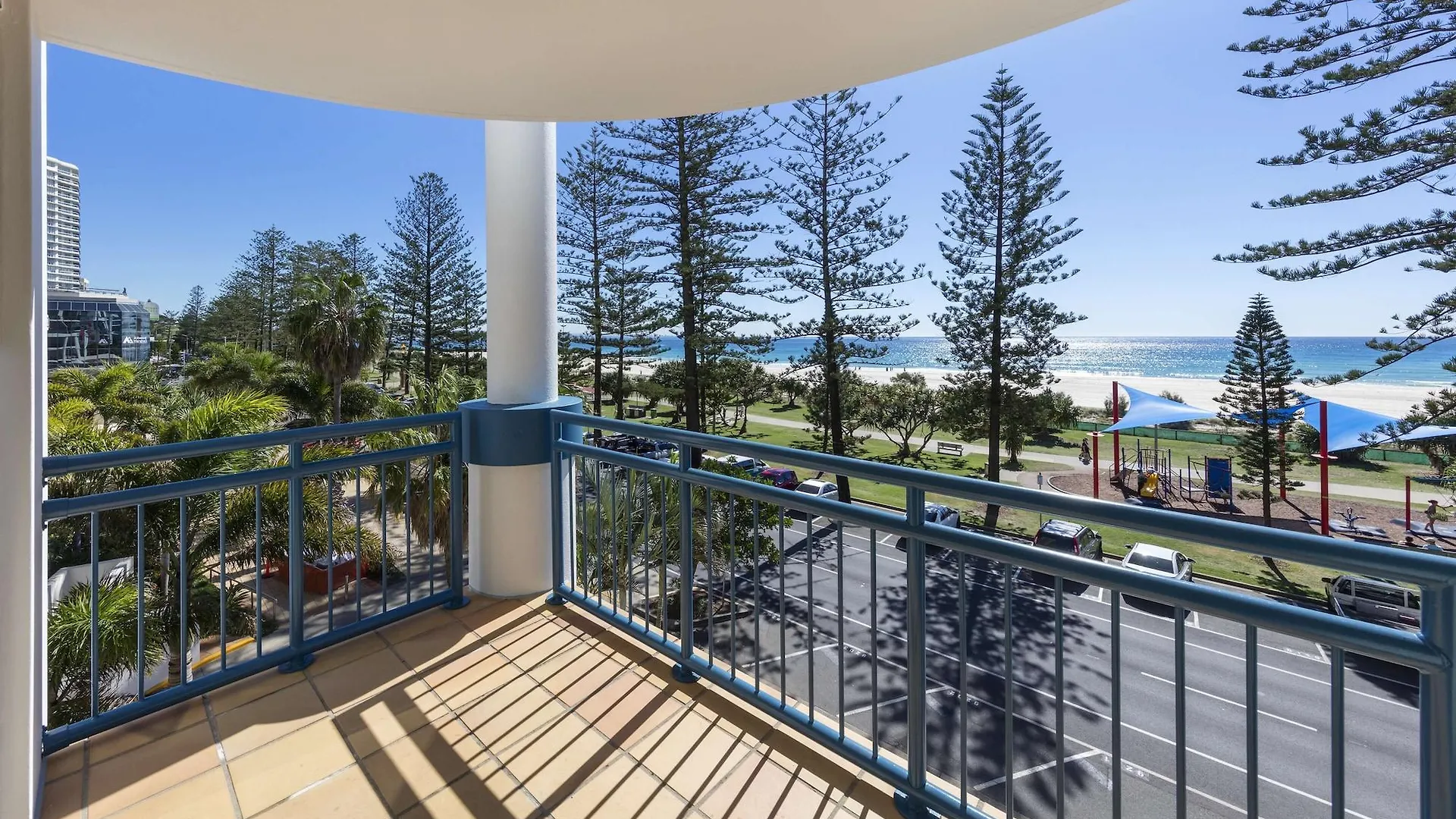 Oaks Gold Coast Calypso Plaza Suites Lejlighedshotel