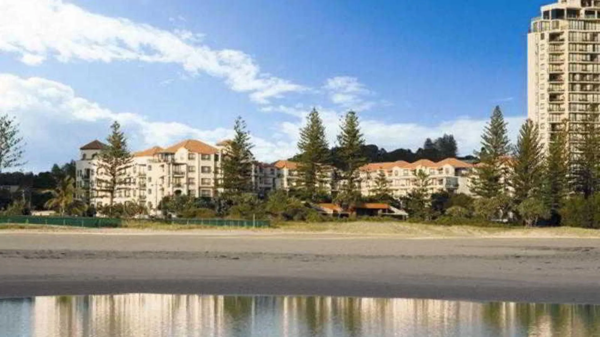 Oaks Gold Coast Calypso Plaza Suites Australien