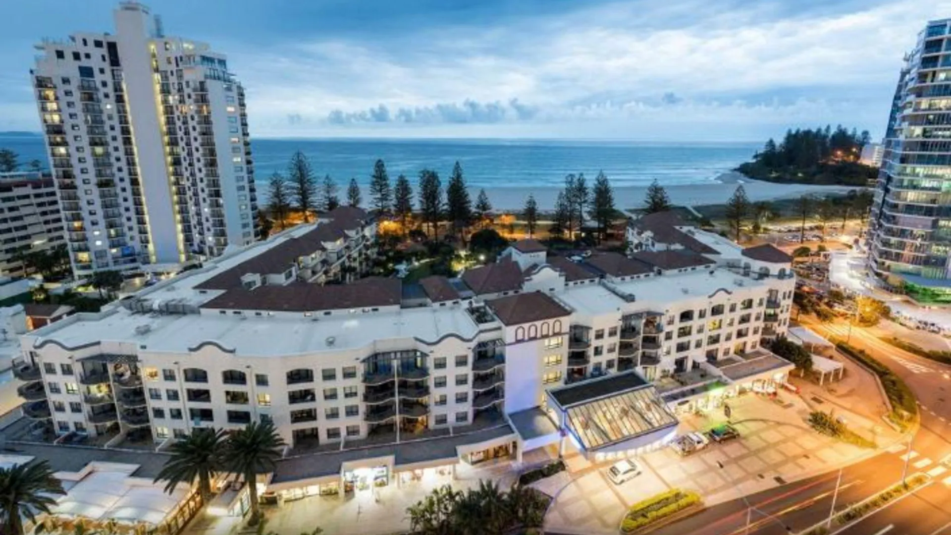 **** Lejlighedshotel Oaks Gold Coast Calypso Plaza Suites Australien