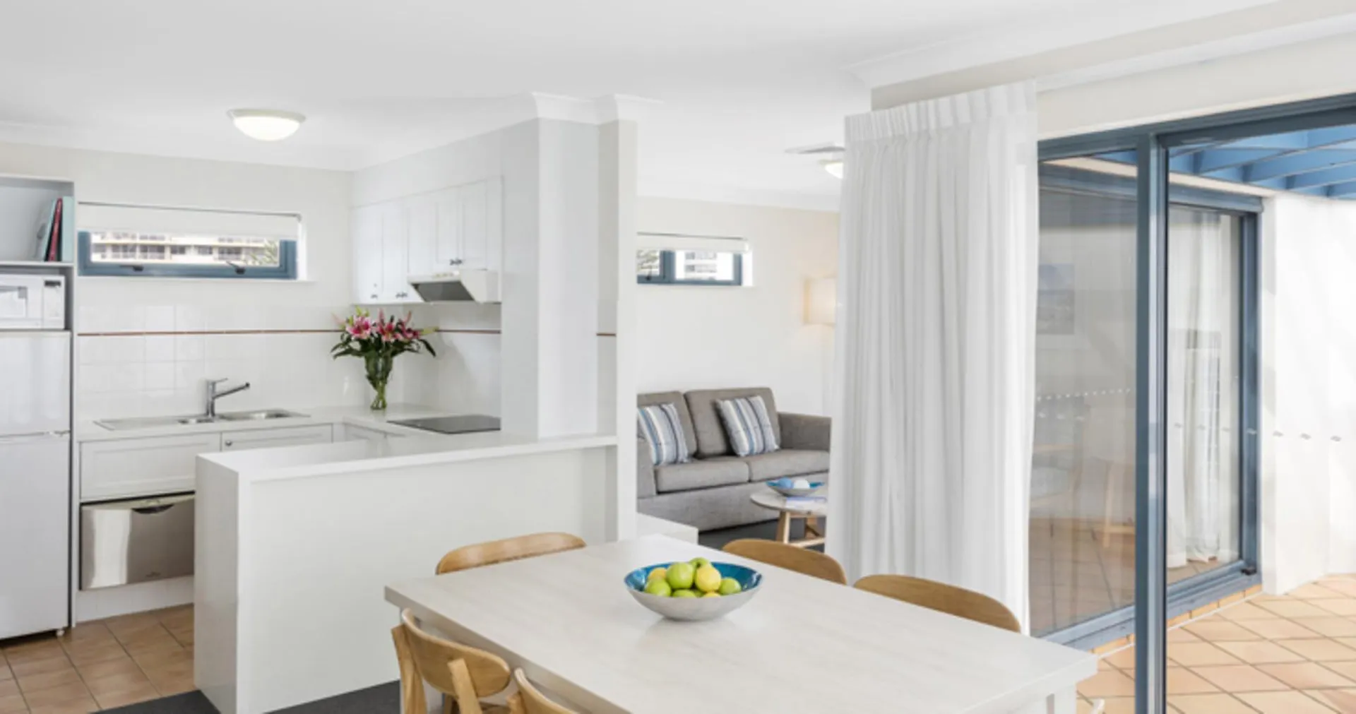 Oaks Gold Coast Calypso Plaza Suites 4*,  Australien